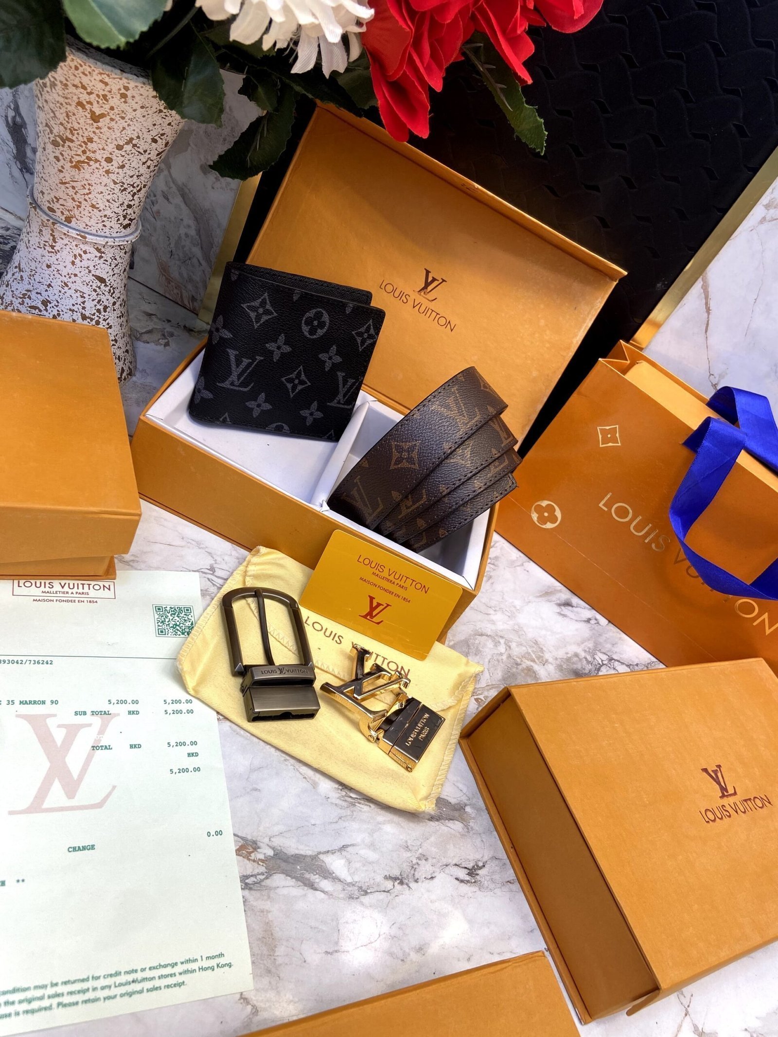 Louis Vuitton Premium  2 Buckle Belt & wallet Combo