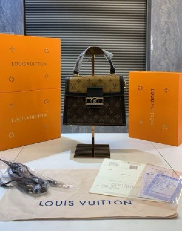 LOUIS VUITTON WAVESBLOOM WITH OG FOLDING BOX AND DUST BAG 1944(PH)