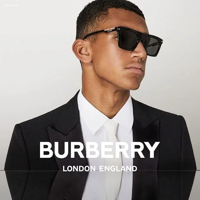 BURBERRY SUNGLASSES