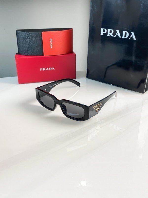 Prada black Sunglasses