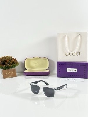 Gucci 534
Ice Black